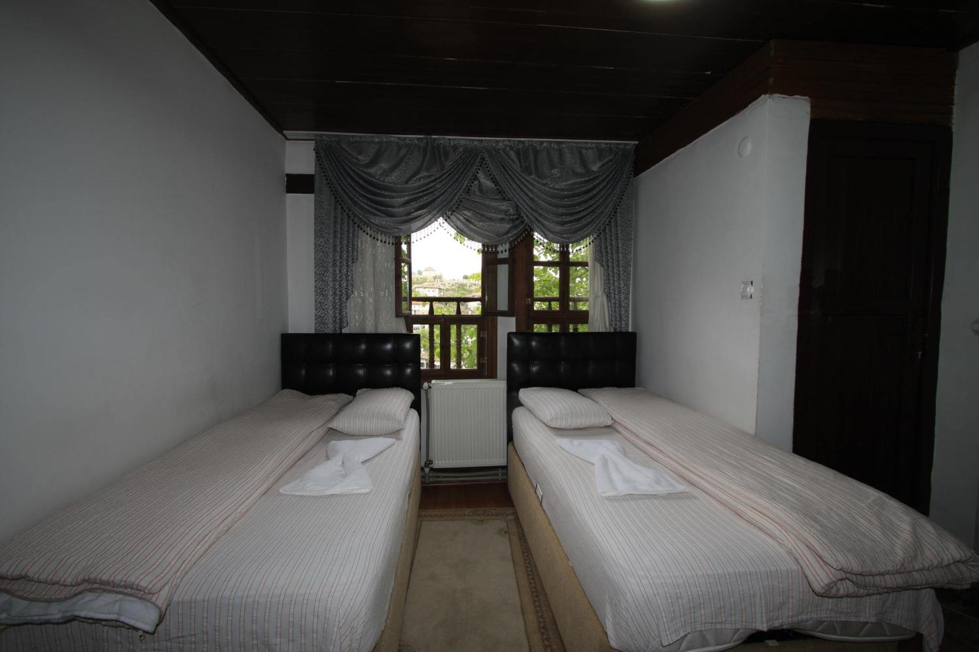 Efe Guest House Safranbolu Esterno foto